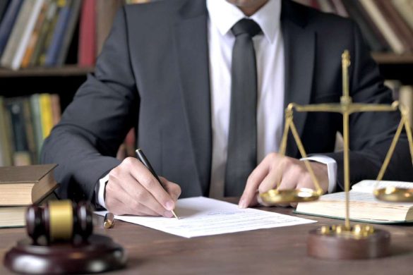 When You Need Legal Help: Signs It's Time to Hire a Lawyer